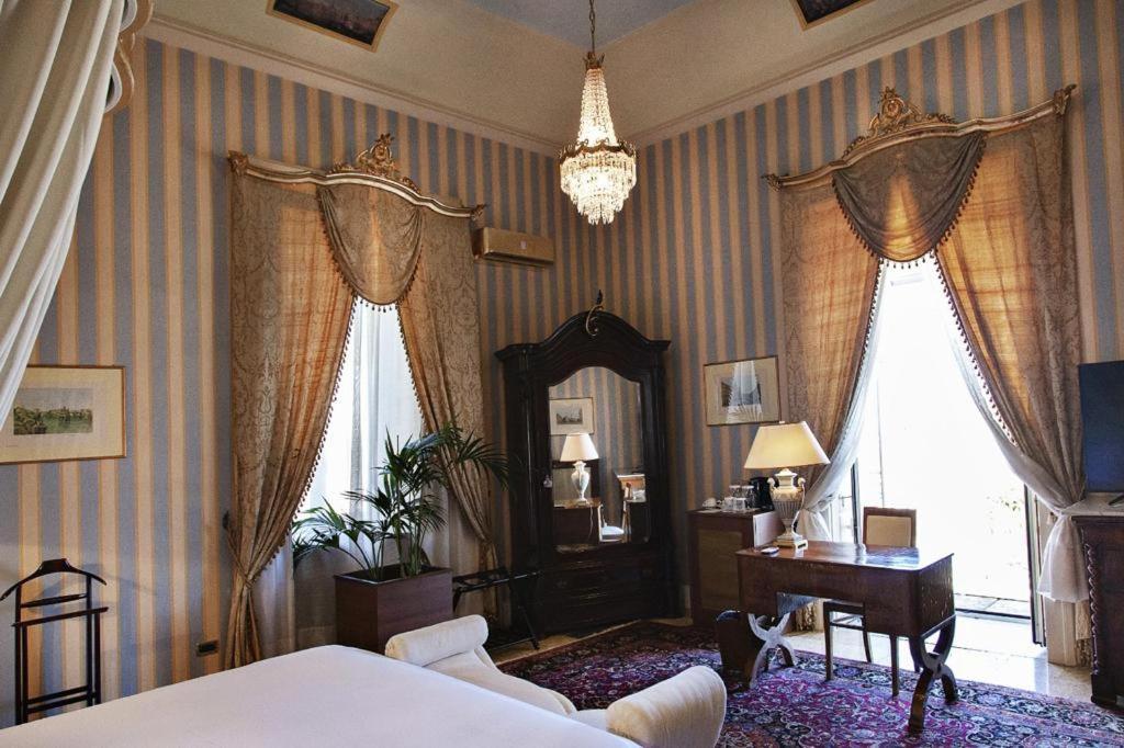 Palazzo Cherubini-Pools & Wellness Rossano Eksteriør billede