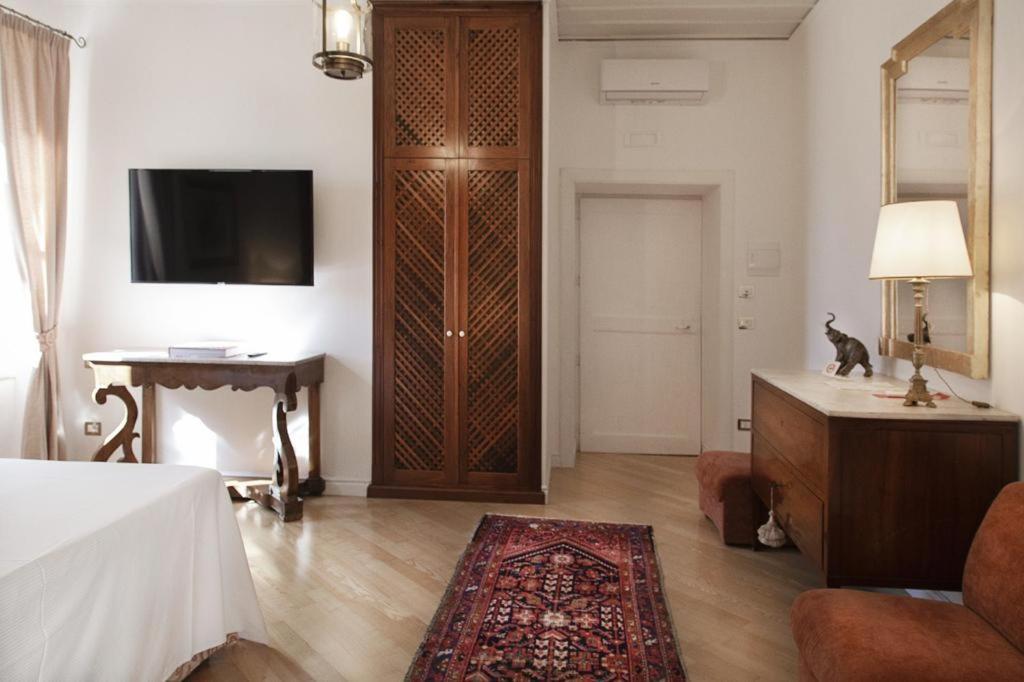 Palazzo Cherubini-Pools & Wellness Rossano Eksteriør billede