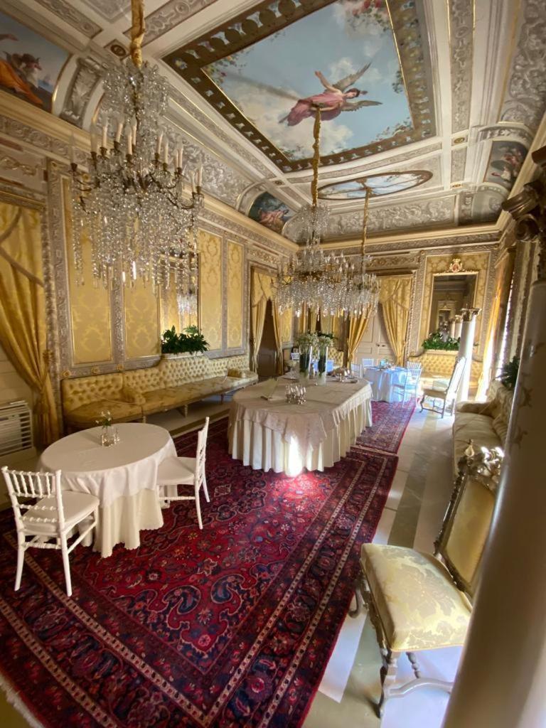 Palazzo Cherubini-Pools & Wellness Rossano Eksteriør billede